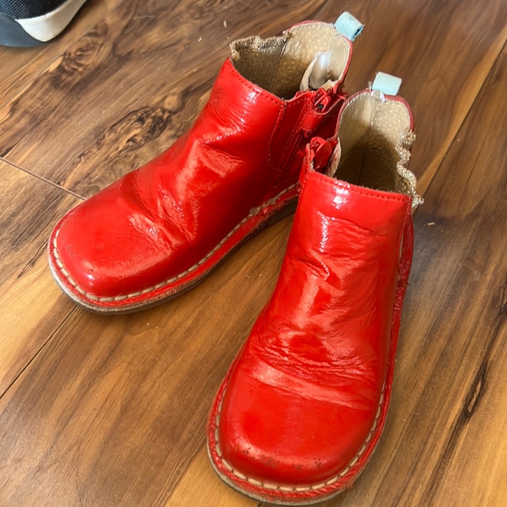 Mini Boden kids shoes.